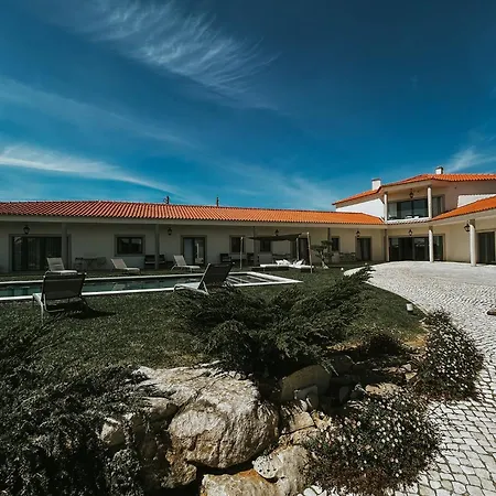 Refúgio Da Rainha Moledo (Lisbon)